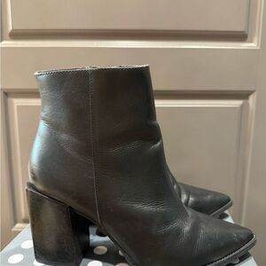 Perlina Charcoal Heeled Boots